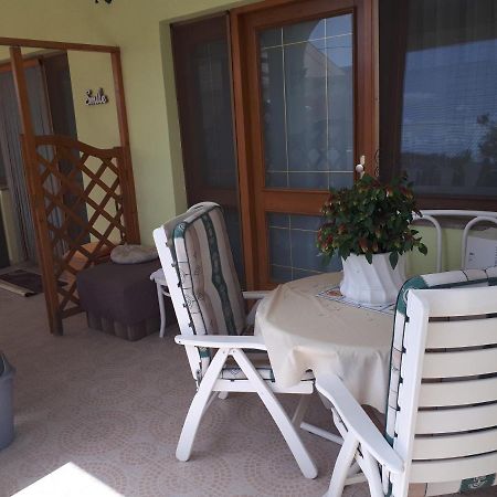 Apartmani Gojevic Водице Екстериор снимка