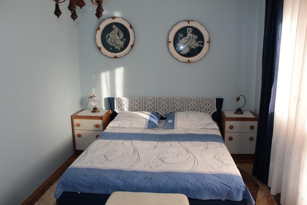 Apartmani Gojevic Водице Екстериор снимка
