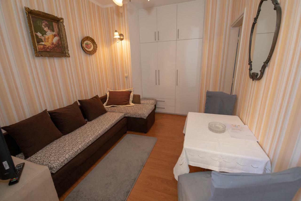 Apartmani Gojevic Водице Екстериор снимка