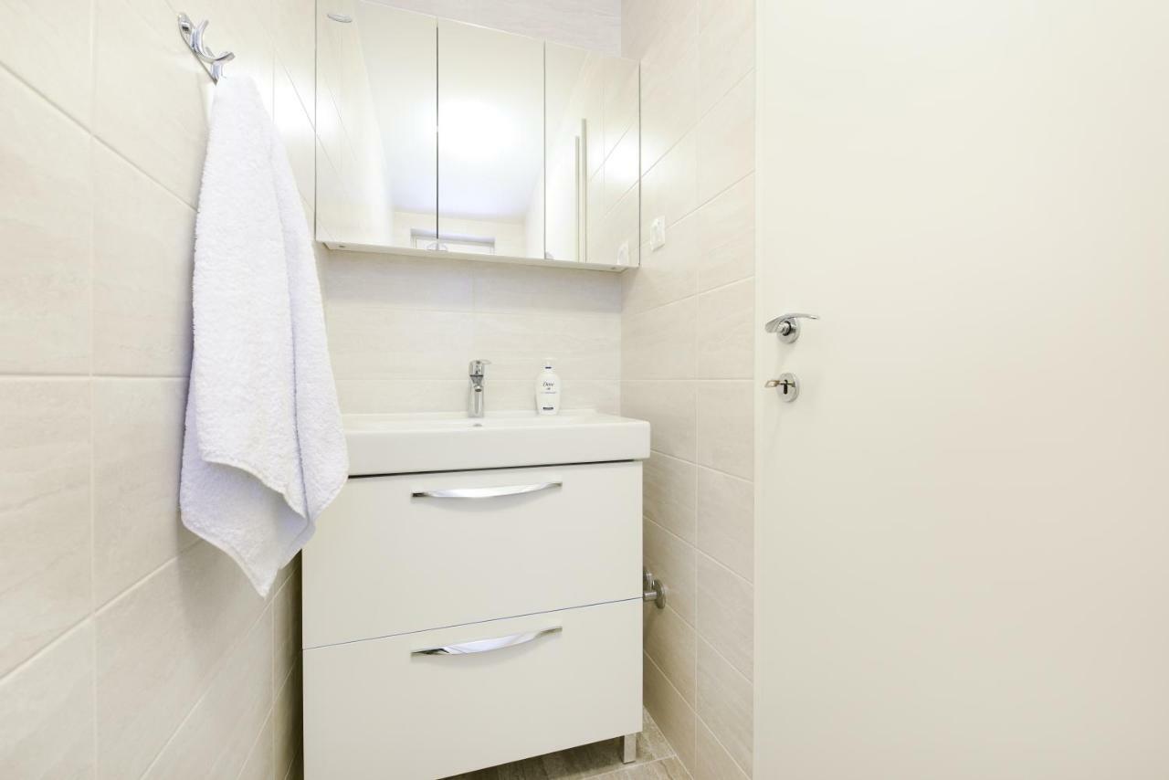 Apartmani Gojevic Водице Екстериор снимка